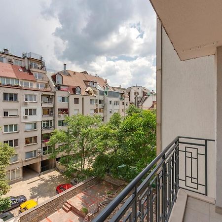 Bright And Newly Refurbished Apartment Near Center Sofia Esterno foto