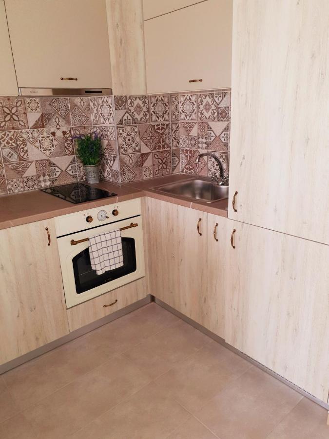 Bright And Newly Refurbished Apartment Near Center Sofia Esterno foto