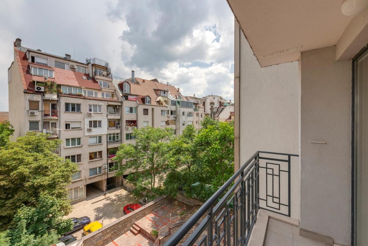 Bright And Newly Refurbished Apartment Near Center Sofia Esterno foto