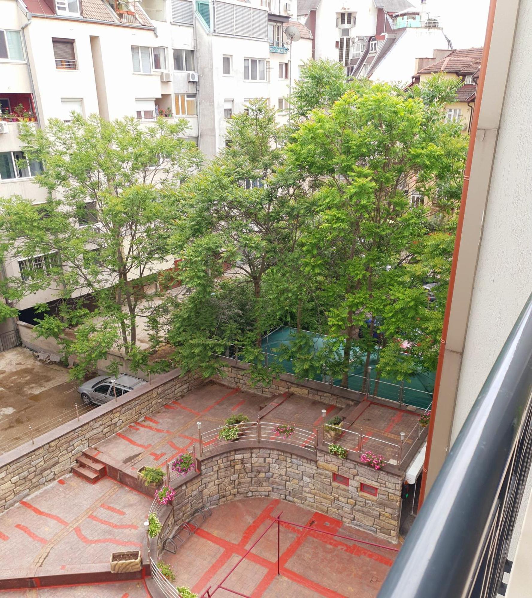 Bright And Newly Refurbished Apartment Near Center Sofia Esterno foto
