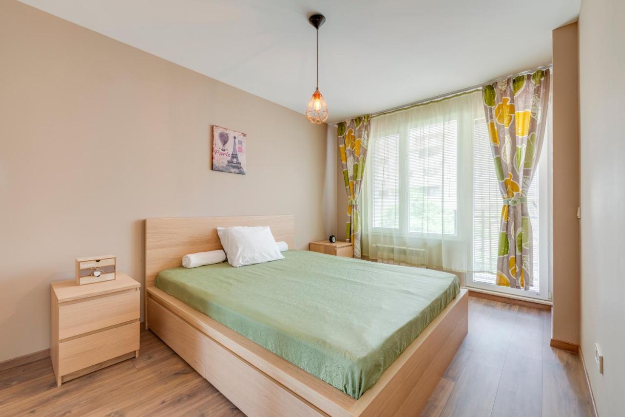 Bright And Newly Refurbished Apartment Near Center Sofia Esterno foto