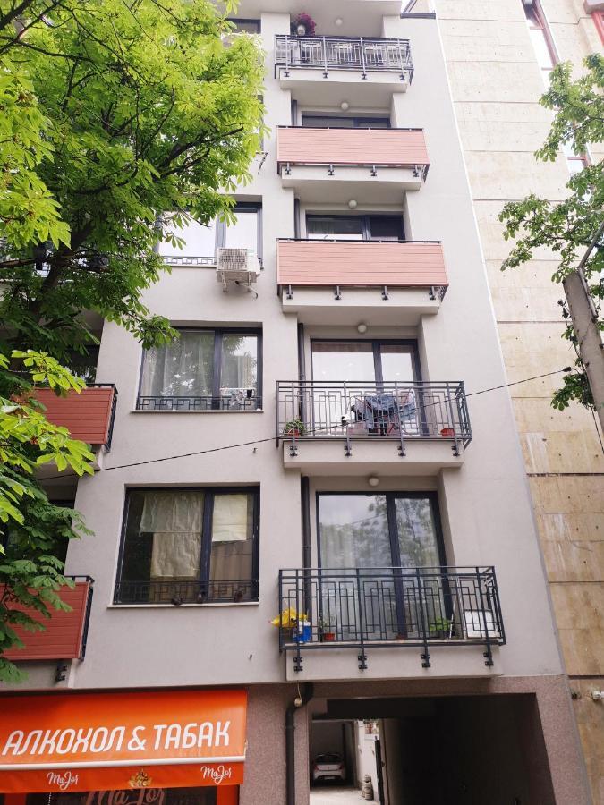 Bright And Newly Refurbished Apartment Near Center Sofia Esterno foto